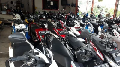 Mau Tahu Jenis Motor apa Saja yang Bisa di Kredit dengan Angsuran 300 Ribu? Cek Disini