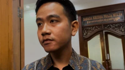 Begini Resepon Gibran Setelah MK Tolak Gugatan Batas Usia Capres-Cawapres