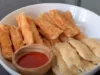 Resep Lumpia Ayam Udang, Cemilan Ringan Cocok Buat Stok Frozen Food di Rumah (image from screenshot Youtube cooking with hel)