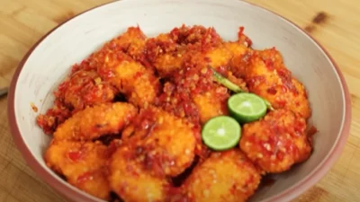 Kreasi Resep Nugget Mudah dan Praktis, Dijamin Anak-Anak Suka Banget! (image from screenshot Youtube devina hermawan)