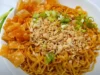 Resep Mie Ayam Yamin Khas Bandung, Sajian Ringan Disukai Semua Orang (image from screenshot Youtube masak ashooy)