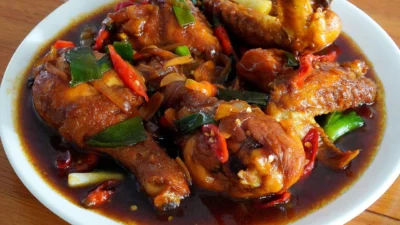 Resep Ayam Kecap yang Mudah dan Praktis untuk Anak Kos