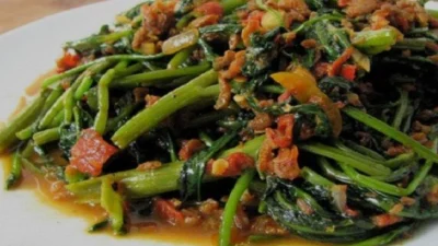 Resep Tumis Kangkung Terasi, Lezat dan Gurih