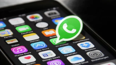 WhatsApp Diblokir