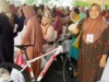 Iin Warga Desa Cilegong, Kecamatan Jatiluhur, Kabupaten Purwakarta Semringah Dapat Sepeda dari Jokowi