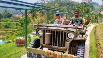 Kampung Willys, Sensasi Naik Jeep Perang Dunia ke-2