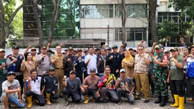 Ketua DPRD Kota Bandung Tedy Rusmawan Sisipkan Kang Pisman pada Program Padat Karya