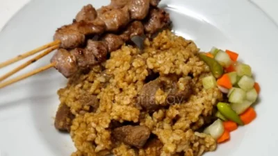 Resep Nasi Goreng Kambing Simple Ini Bikin Suami Ketagihan, Ambyar Boss!