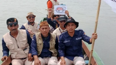 Sosialisasi Pemilu Pakai Perahu, PPK Sukasari Sasar Petani KJA