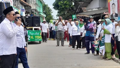 Kampanye Hari Kedua Pilkades di Lengkongjaya Orasi Calon Sambil Sholawatan