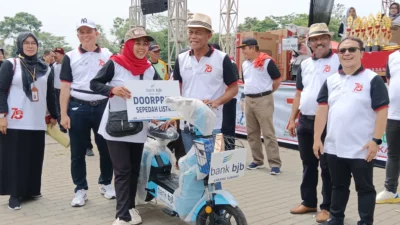 Bank bjb Subang Ikut Sukseskan Acara HUT ke-78 PGRI dan Hari Guru Nasional 2023 tingkat Kabupaten