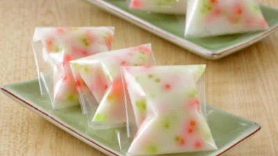 Kue Cantik Manis. (Sumber Gambar: Sajian Sedap - Grid.ID)