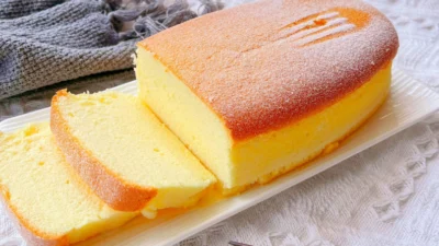 Resep Yoghurt Cake yang Lembutnya Mempesona, Dijamin Bikin Susah Berhenti (Image From: Kitchen Cookbook)