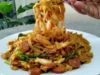 Kwetiaw Goreng Seafood. (Sumber Gambar: YouTube/Ghaziya Warita)