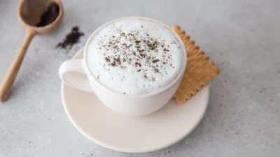 Resep Coffee Latte ala Kafe Mewah, Rasanya Bisa Bikin Kamu Langsung Bilang Wah! (Image From: The Spruce Eats)