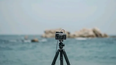 7 Rekomendasi Tripod Kamera Terbaik yang Kokoh dan Awet