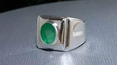 Model Cincin Batu Permata Pria