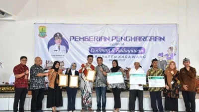 Pemkab Karawang Daftarkan 2.400 Pekerja Seni jadi Peserta BPJS Kesehatan