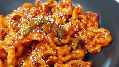 Resep Dakbal Gochujang : Ceker Ayam Pedas Tanpa Tulang Ala Korea. Rasa Enak Murah Mengenyangkan!