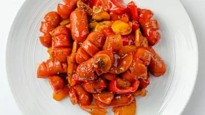 Sosis Oseng Bawang Merah Pedas Manis Cuman Begini Aja Kok Bisa Viral Banget Ya!