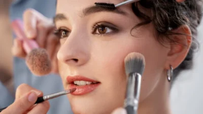 4 Beauty Hacks Simple yang Bisa Dicoba, Dijamin Penampilan Tetap Oke (image from Freepik)