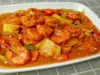 Resep Udang Saus Asam Manis, Kreasi Seafood Disukai Keluarga (image from screenshot Youtube dapoer iin)