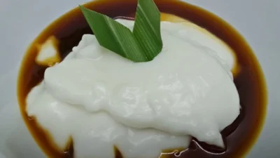 Resep Bubur Sumsum Lembut, Cocok Disantap Saat Musim Hujan (image from screenshot Youtube dapur kiki)