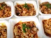 Resep Mie Tulang Pedas, Kreasi Mie yang Dipadukan Tulang Bikin Lezat dan Ketagihan (image from screenshot Youtube feby weenchai)