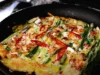 Resep Pajeon, Makanan Korea Mirip Bakwan yang Rasanya Lezat Banget (image from screenshot Youtube maangchi)