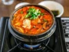 Resep Sundubu Jjigae, Kreasi Makanan Korea dengan Sentuhan Rasa Lokal (image from screenshot my korean kitchen)