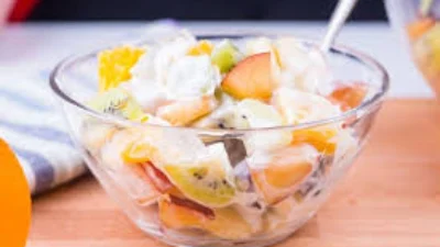 Resep Salad Buah Creamy, Makanan Simple yang Bergizi Tinggi