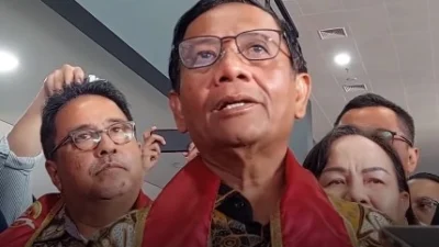 Peretasan Data Pemilu KPU! Cawapres Mahfud MD Angkat Bicara