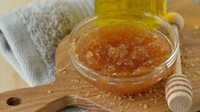 Resep Lip Scrub Buatan Homemade Agar Bibir Lembut