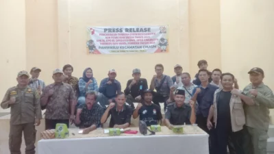 Jelang Pendistribusian Logistik, Panwaslu Cikaum dan PPK Lakukan Rapat Koordinasi Kesiapan