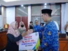 Bupati Pangkep Serahkan Santunan dan Beasiswa BPJS Ketenagakerjaan