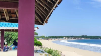 8 Hotel Murah Dekat Pantai Santolo Garut