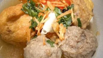 Resep Bakso Cuanki ala Rumahan yang Rasanya Gak Kalah Lezat (Image From: Foods.ID)