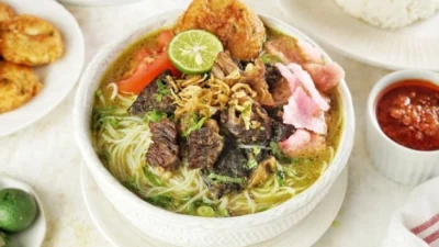 Cara Membuat Soto Padang. (Sumber Gambar: Frisian Flag)