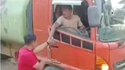 Viral Ajudan Bupati Lakukan Kekerasan pada Supir Truk, Ini Sebabnya