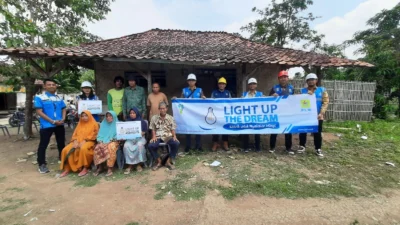 PLN UP3 Karawang Wujudkan Mimpi Masyarakat dalam Menikmati Listrik