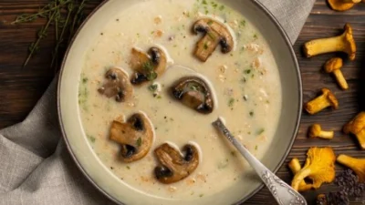 Resep Sup Jamur Creamy yang Lembut, Cocok Jadi Santapan di Musim Penghujan (image from Freepik)