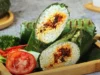 Resep Nasi Bakar Cumi Asin yang Harumnya Bikin Menggoda Lidah (image from screenshot Youtube Indonesian Simple)