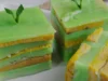 Nagasari Lapis Pandan Kukus: Kenikmatan Lembut Berlapis, Aroma Pandan Menyegarkan