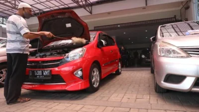 Panduan Membeli Mobil Bekas yang Cermat