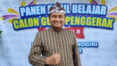 Ironi Pelatihan Daring: Koneksi Terhubung Pembelajaran Terputus