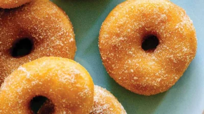 Resep Donat Kentang Empuk Anti-Gagal dan Kempes. (Sumber Gambar: Spoon Fork Bacon)