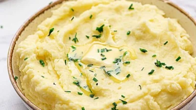 Resep Mashed Potato Lembut. (Sumber Gambar: A Mind "Full" Mom)