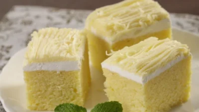 Resep Bolu Susu Kukus yang Super Lembut dan Manis, Bikin Jatuh Cinta Sepanjang Waktu (Image From: BrilioFood)