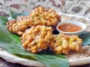 Buat Bakwan Jagung Crispy yang Kriuk-kriuk Abis, Bikin Nagih (Image From: boyeatsworld)