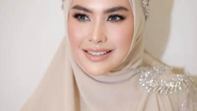 Kartika Putri Minta Capres Mengaji, Netizen, "Indonesia Gak Cuman Satu Agama." (Image From: Instagram/VICTORIA MAKEUP&HAIRDO SCHOOL and Kartika Putri)